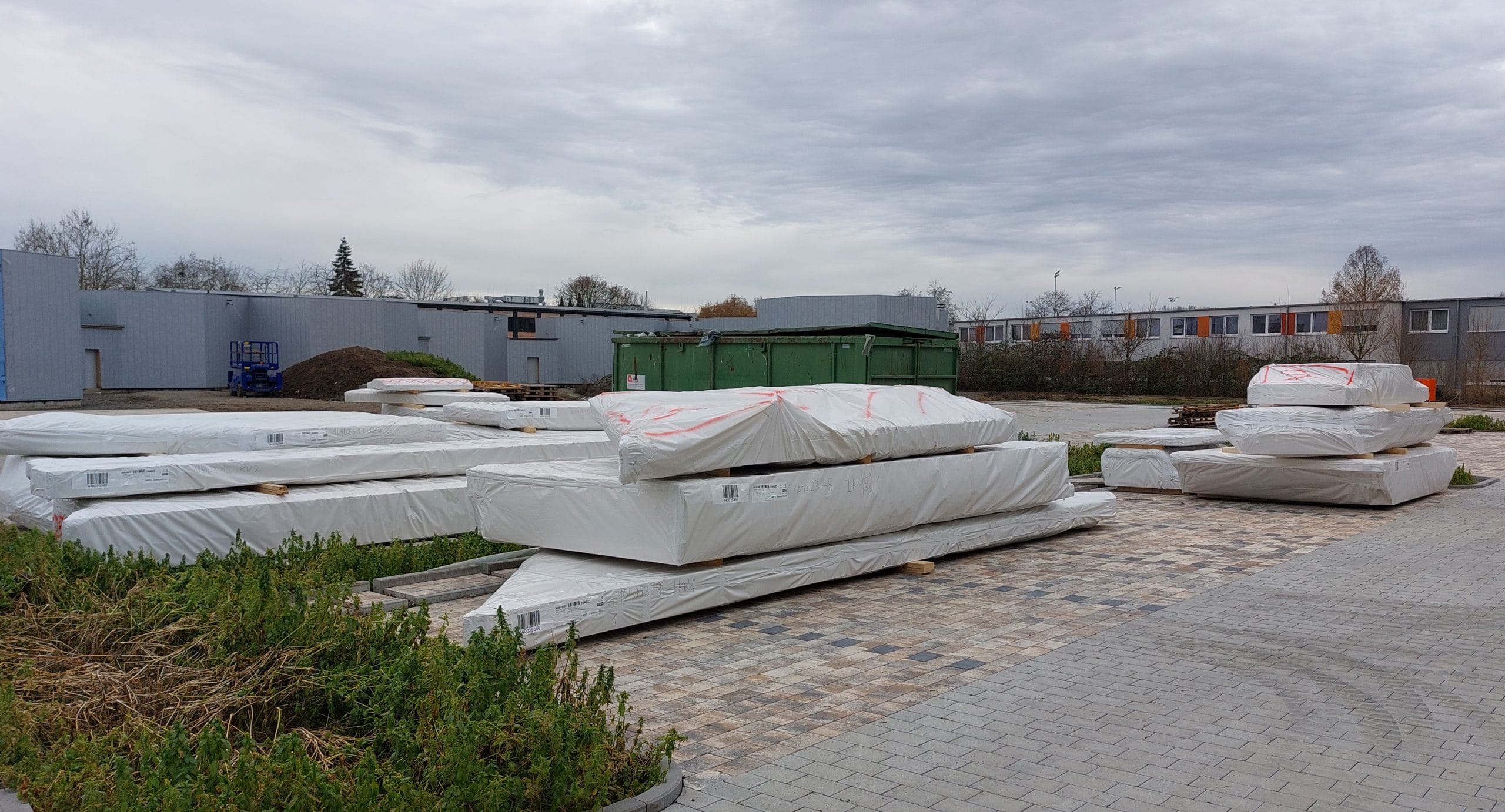 Das Eingangsgebäude ist da – ein 3D Puzzle